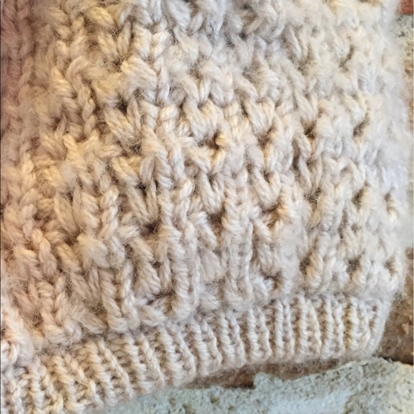 *final markdown* ALPACA WOOL Crochet Knit Cap - Picture 4 of 7